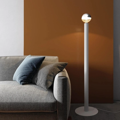 Lampada da terra Birba di Linea Light