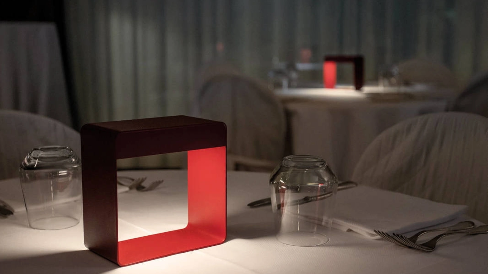 Lampada da tavolo Dama di Linea Light