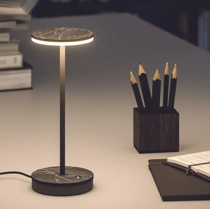 Lampada da tavolo Gemini di Linea Light