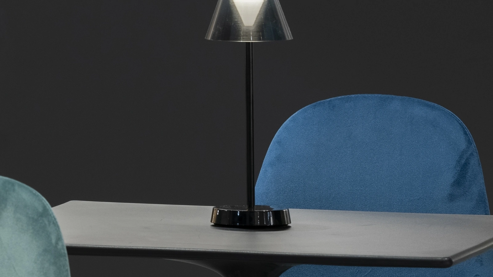 Lampada da tavolo Lolita da esterno ricaricabile senza filo di Ideal Lux