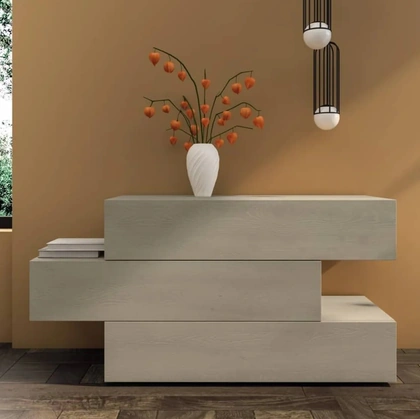 Comò Cheba asimmetrico in legno di rovere di Fratelli Mirandola