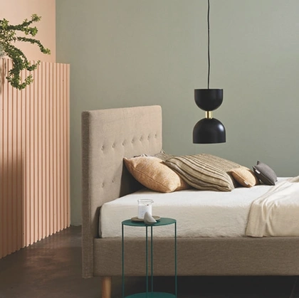 Letto con testiera trapuntata Simplicity More M55 di Dorsal