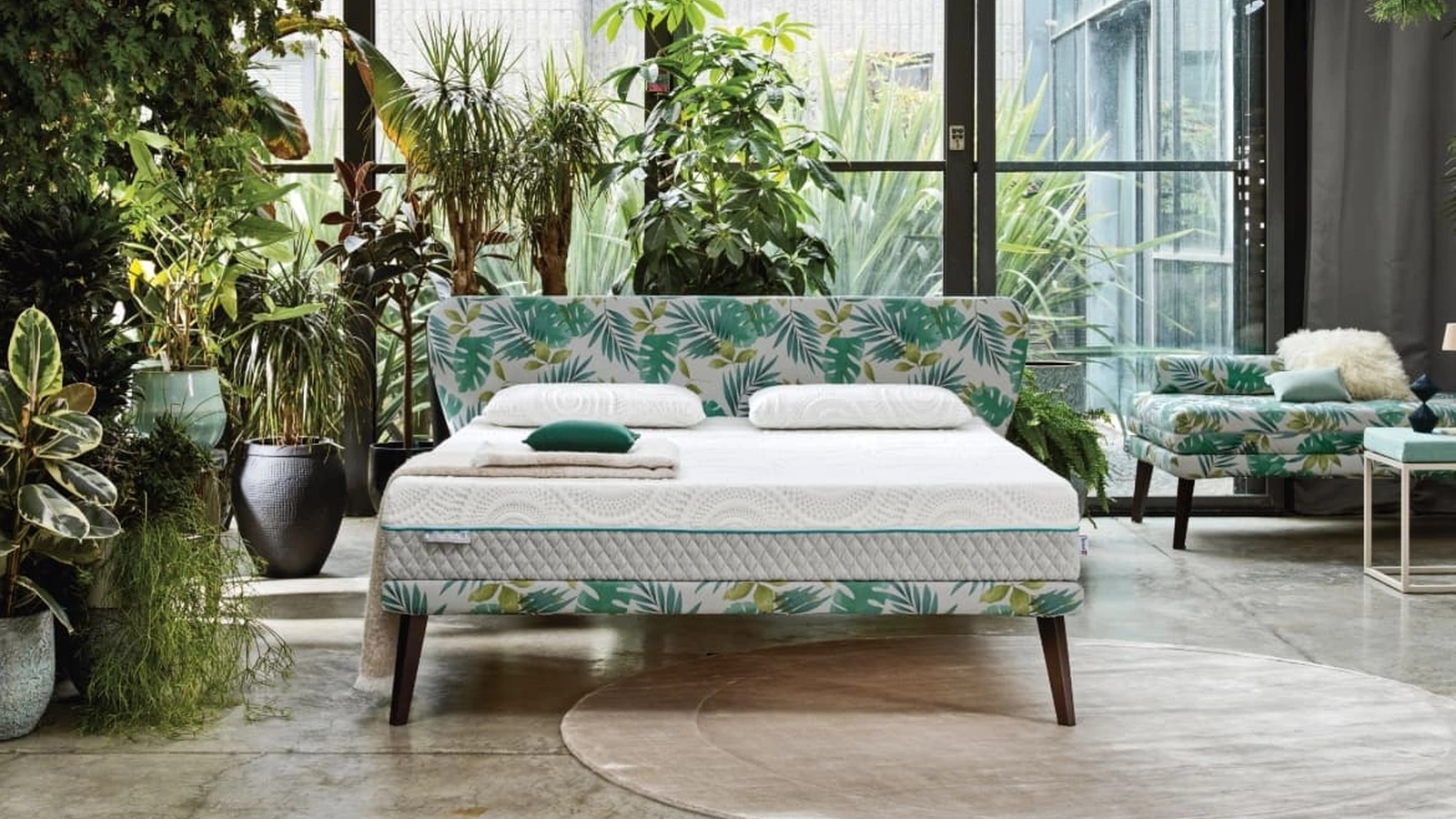 Letto in tessuto imbottito Simplicity Project C04 di Dorsal