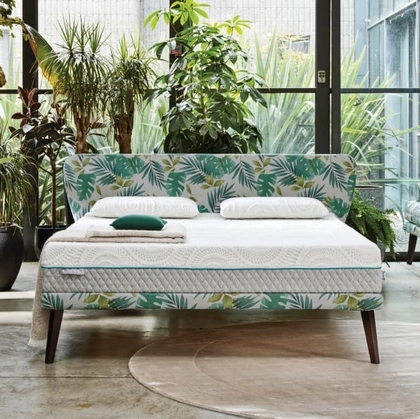 Letto in tessuto imbottito Simplicity Project C04 di Dorsal