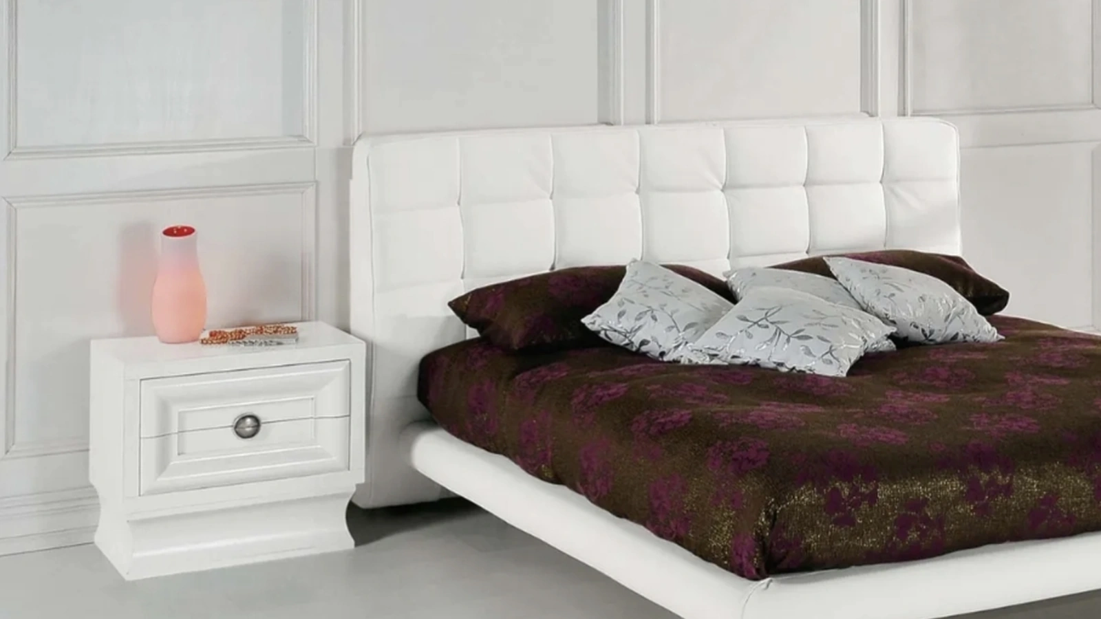 Letto Vanity Imbottito di Fratelli Mirandola