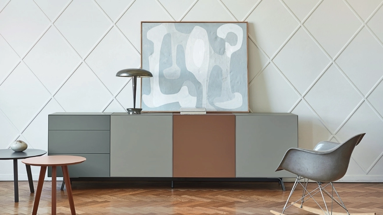 Madia Domino Più 18P in laccato opaco di Sangiacomo