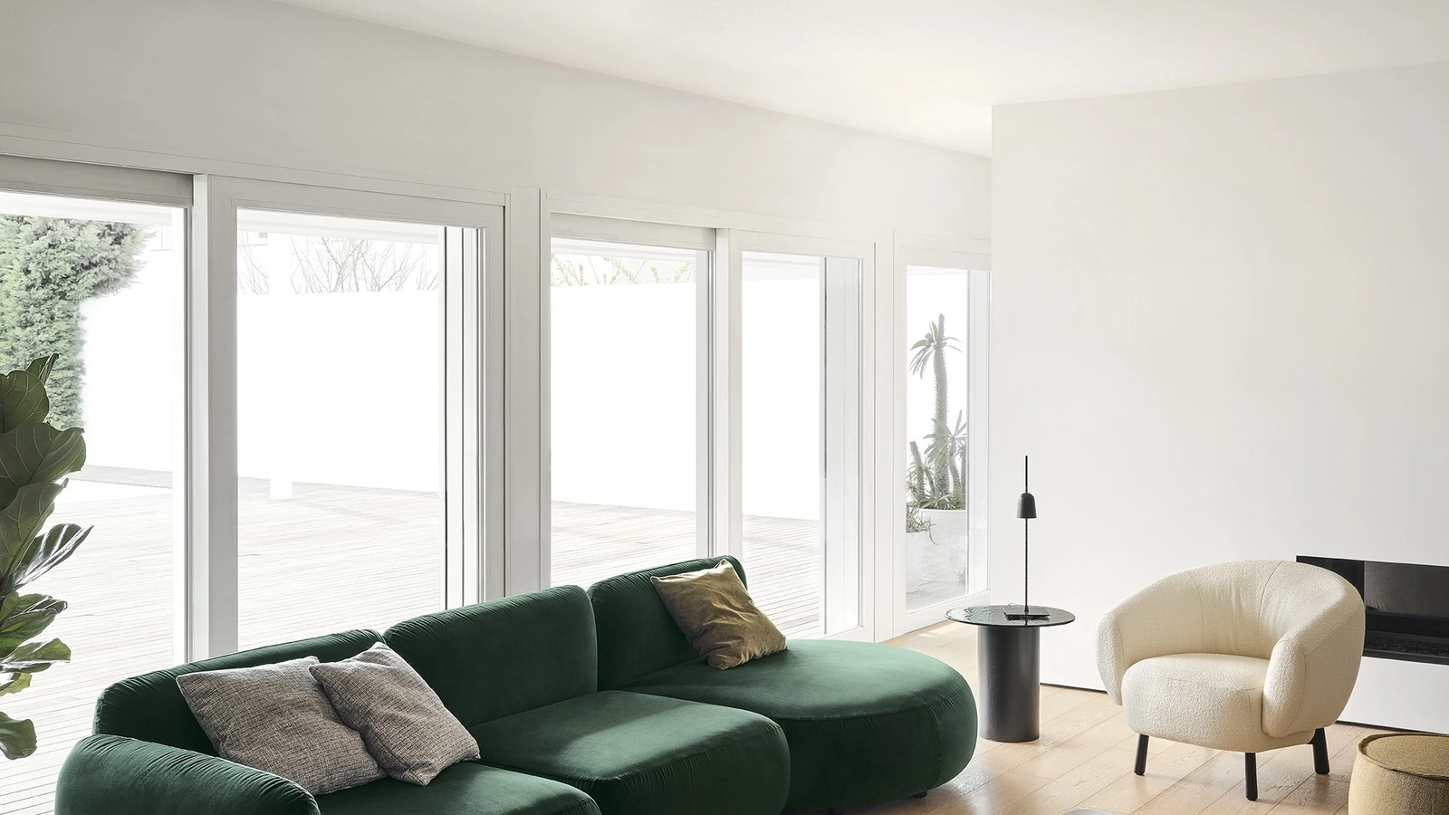 Divano con penisola Ginza di Calligaris