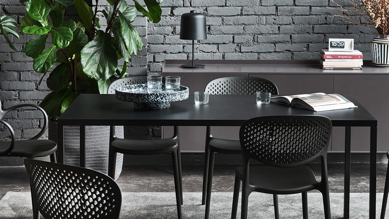 Sedia Abby Forata in polipropilene di Connubia