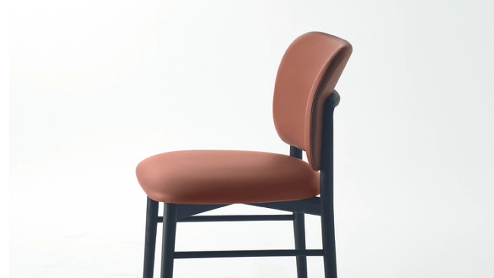 Sedia Alice in tessuto imbottito di Sangiacomo