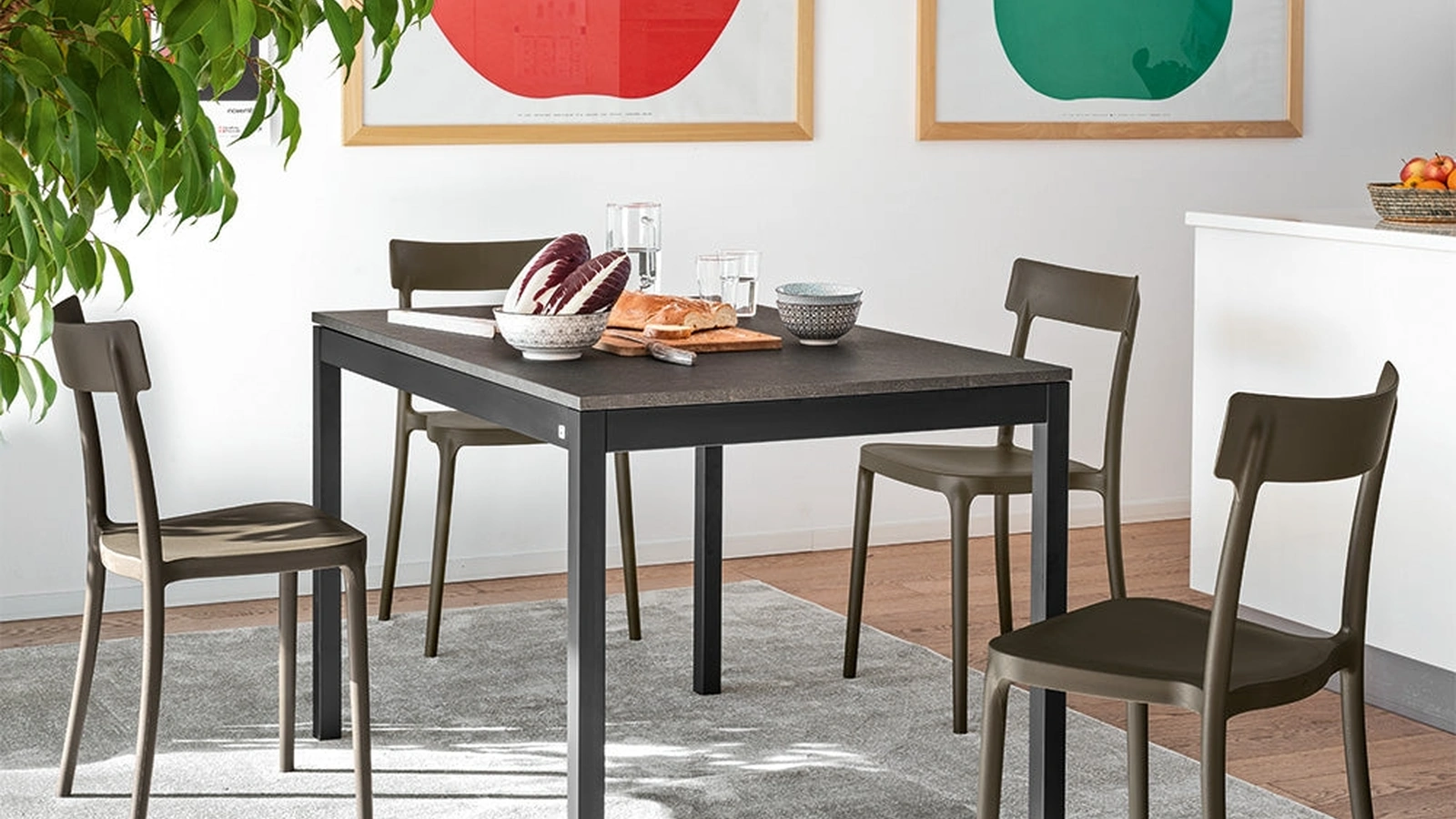 Sedia Argo dal design classico in polipropilene di Connubia