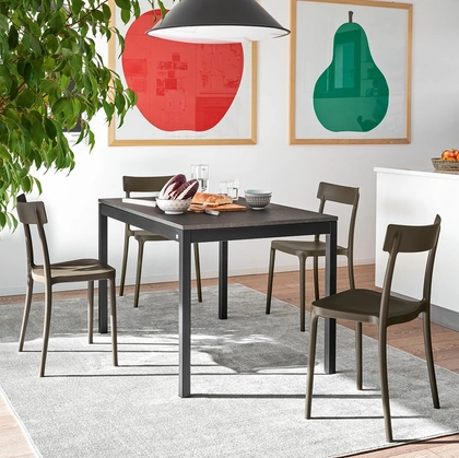 Sedia Argo dal design classico in polipropilene di Connubia