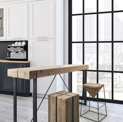 Sgabello in legno di Abete Garret e Prismy di Bizzotto