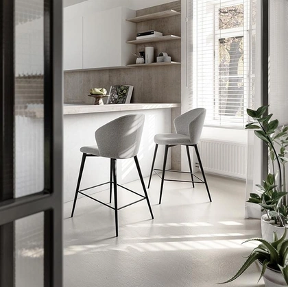 Sgabello in tessuto Polly di Pezzani