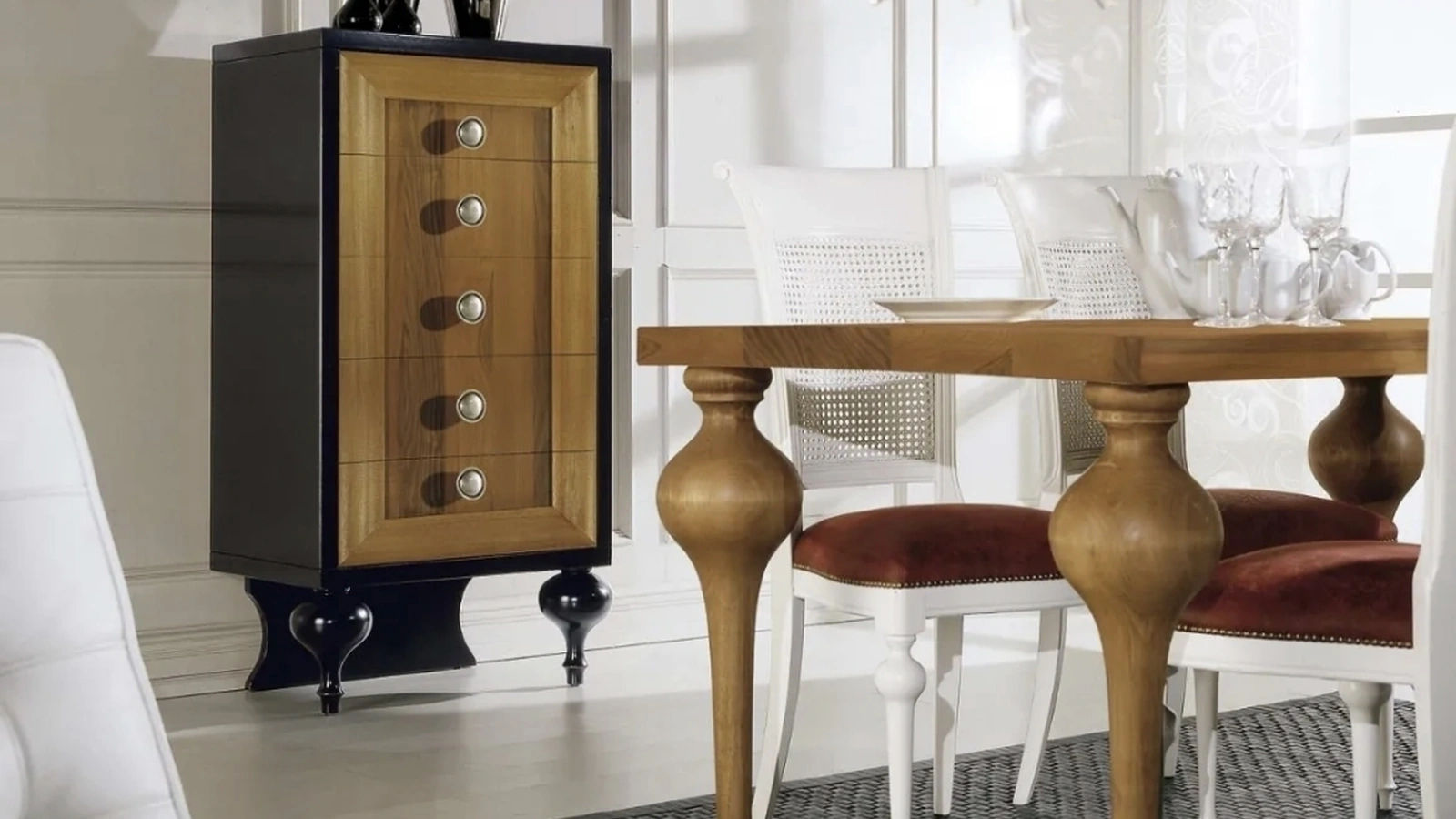 Tavolo Art 2608 Classico in legno di Fratelli Mirandola