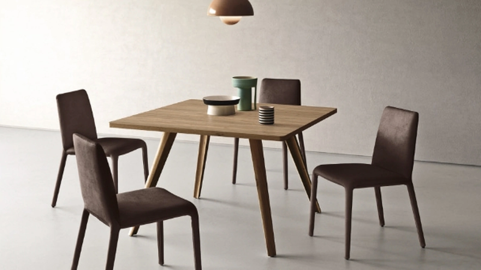 Tavolo Bistrot quadrato in Noce di Sangiacomo