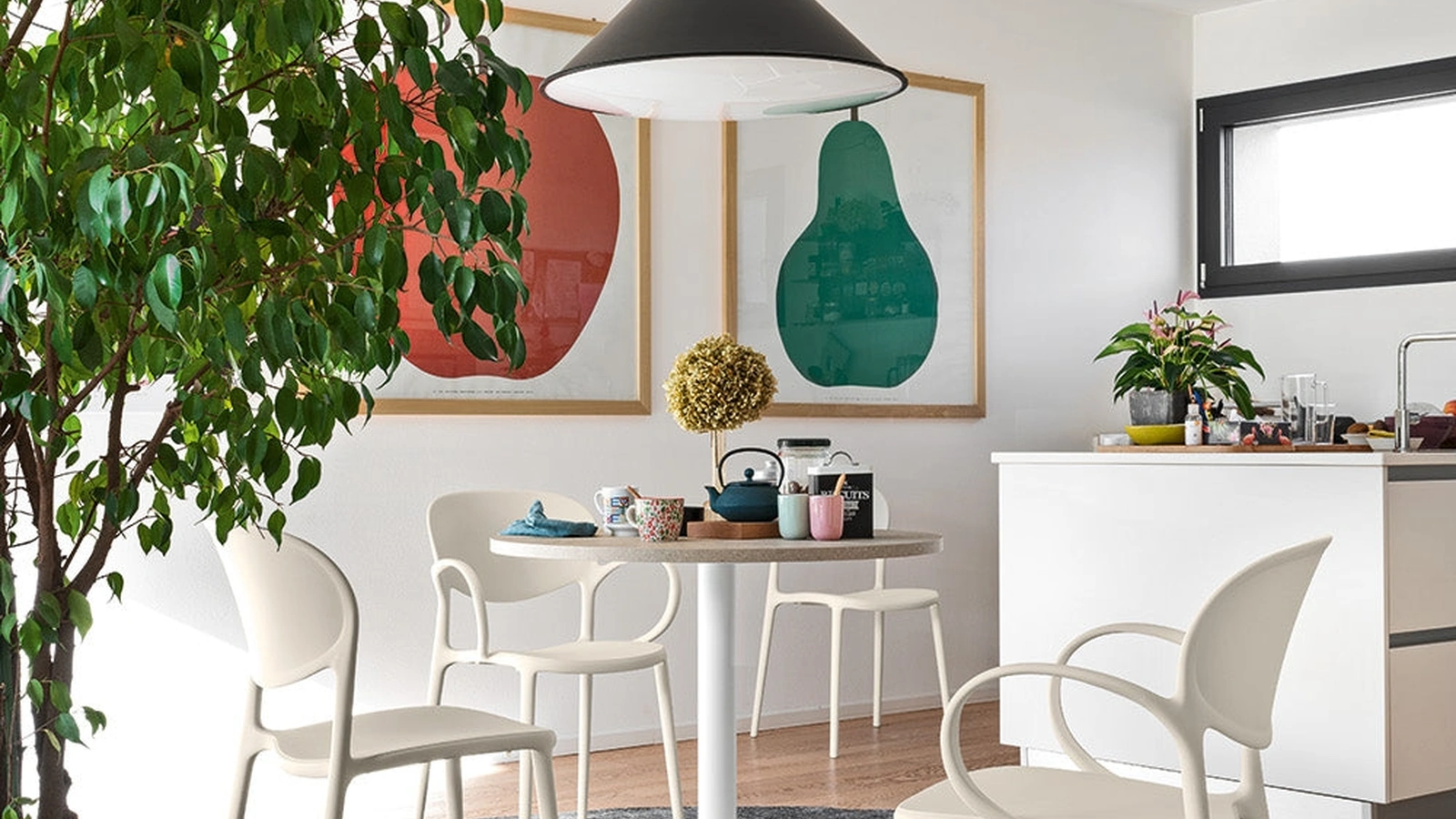 Tavolo rotondo Cocktail di Connubia