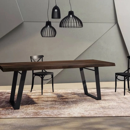 Tavolo Narciso di Fratelli Mirandola