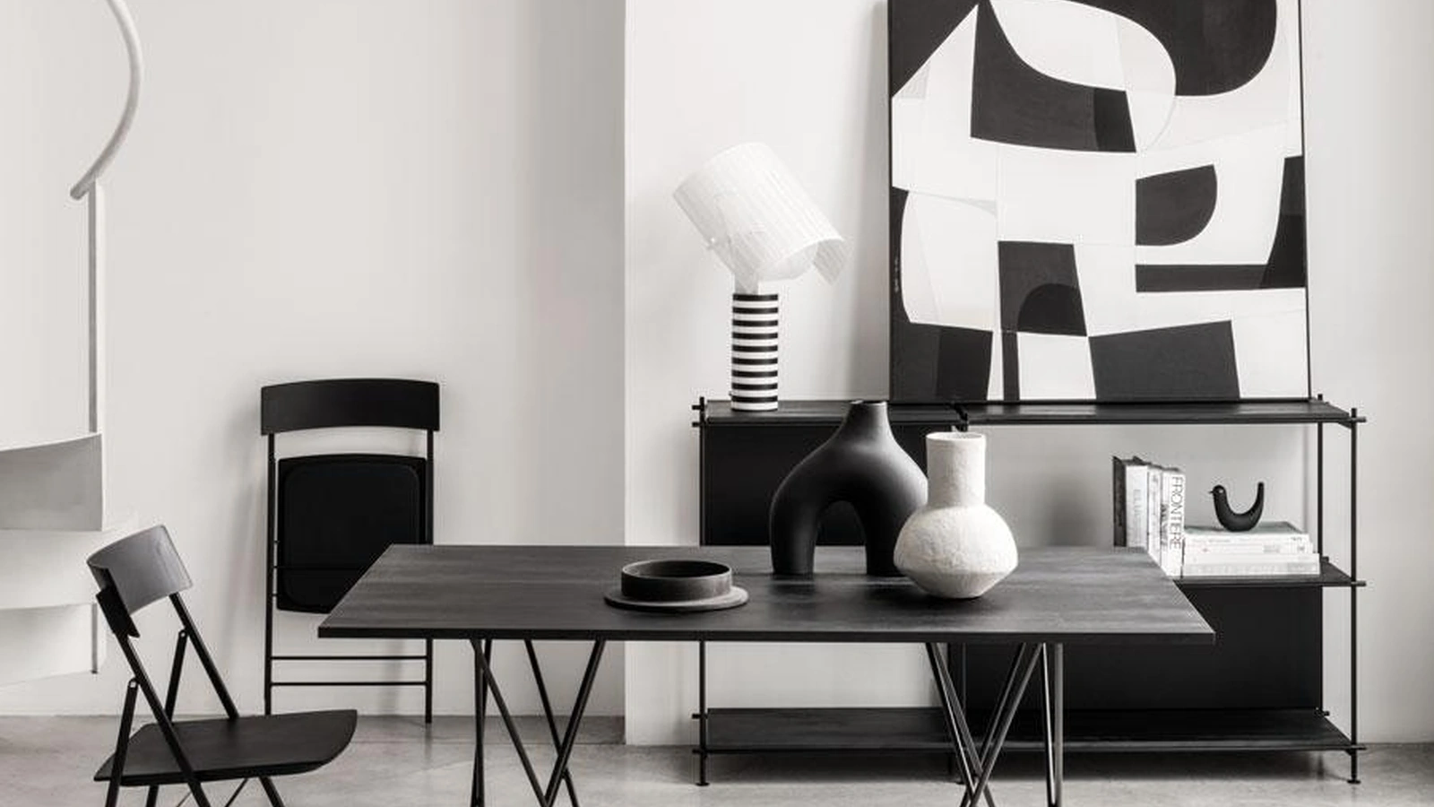 Consolle trasformabile con apertura a libro del top in laminato ecologico Hermes di Pezzani