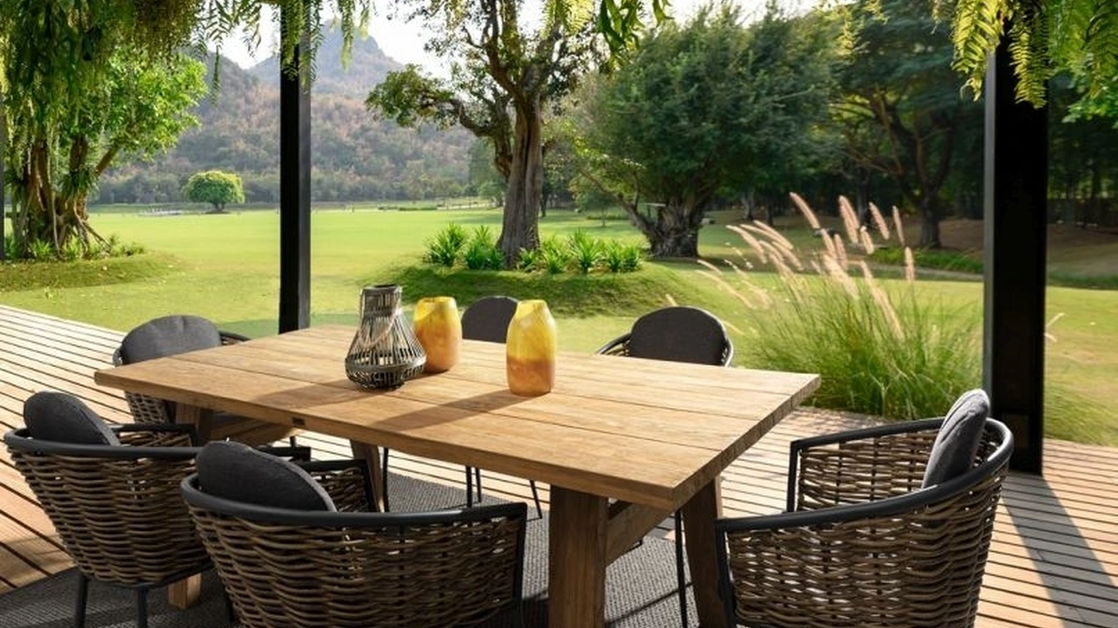 Sedia Maribela in fibra sintetica e alluminio di Bizzotto