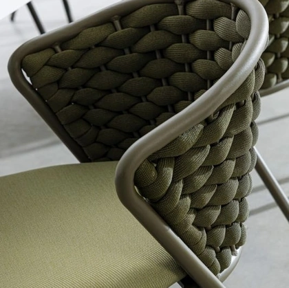 Sedia Harlow in tessuto e alluminio di Bizzotto