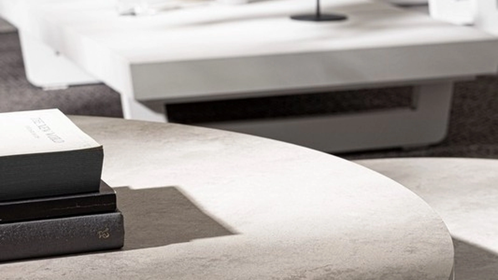 Tavolino in ceramica Talunas di Bizzotto